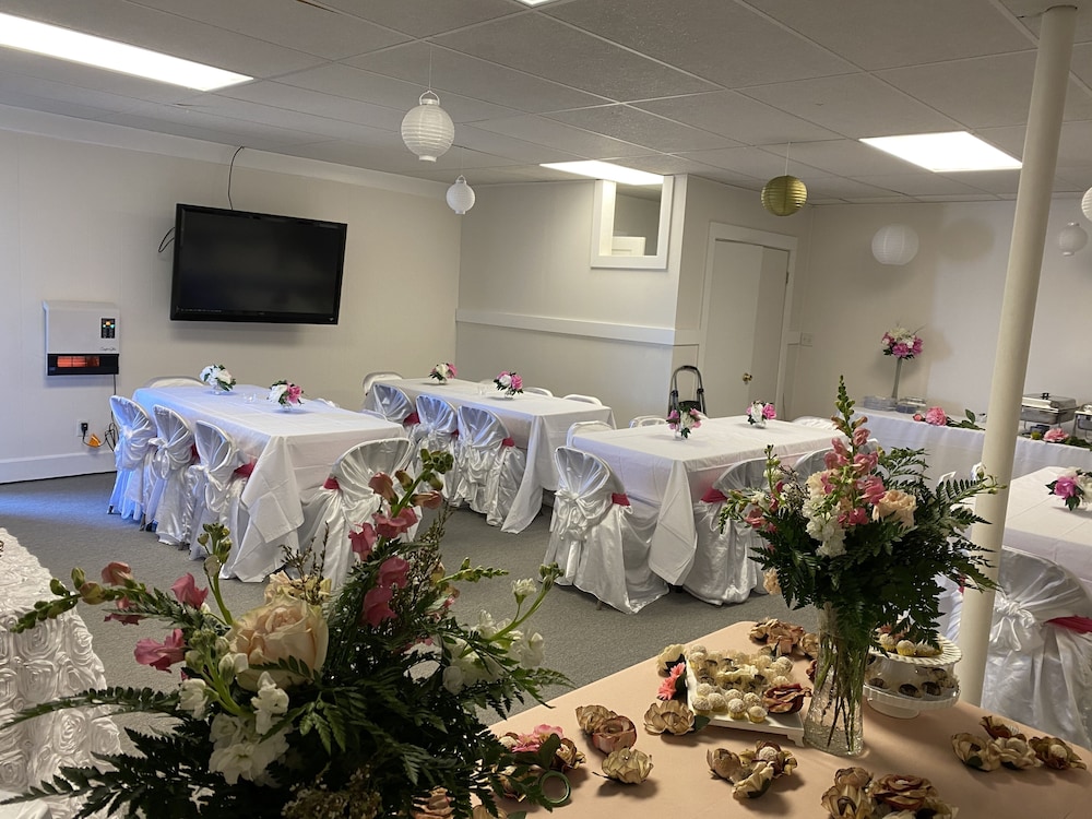 meeting & event spaces