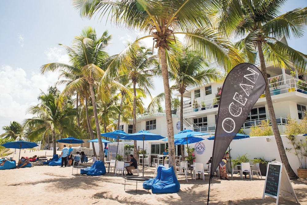 Numero Uno Beach Apartments