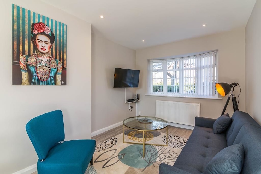 Nottingham Vacations - Woodview House - Property Image 9