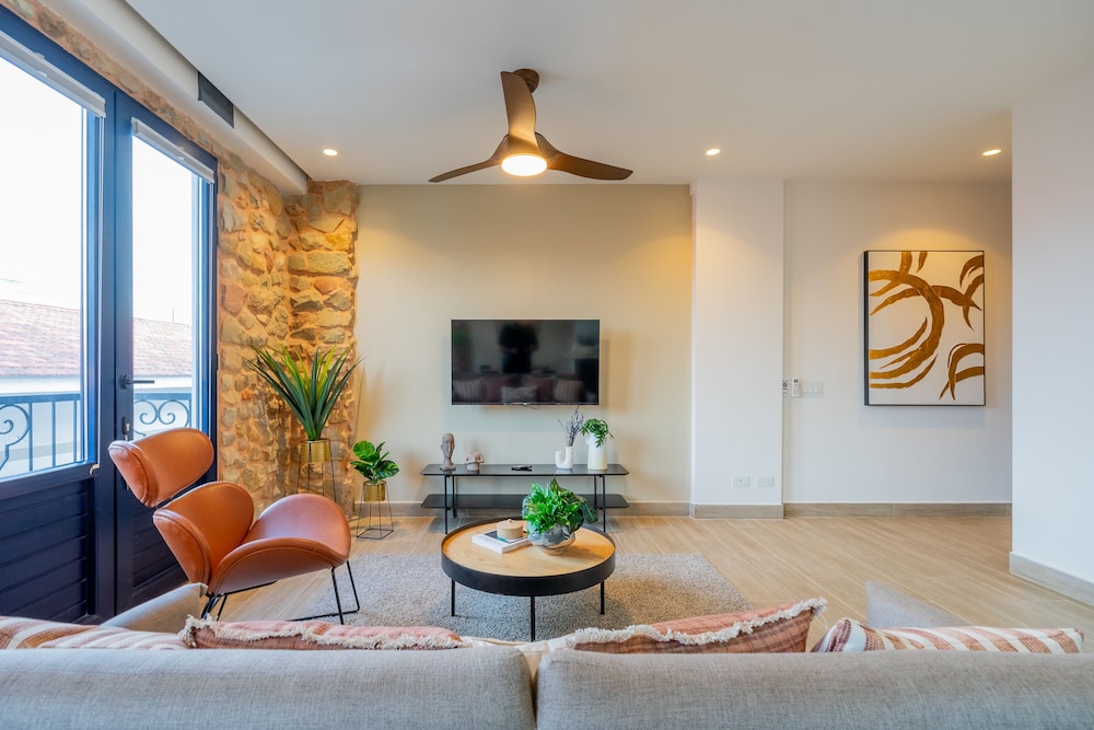 La Cuadra by Wynwood House view 2