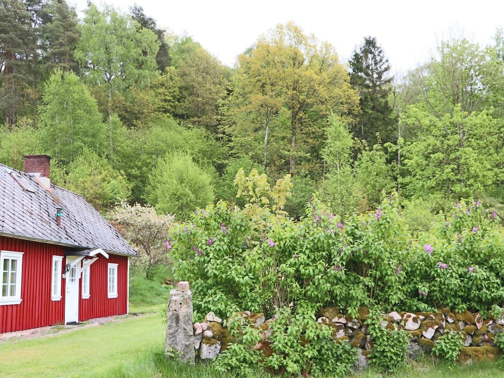 6 Person Holiday Home in Vessigebro