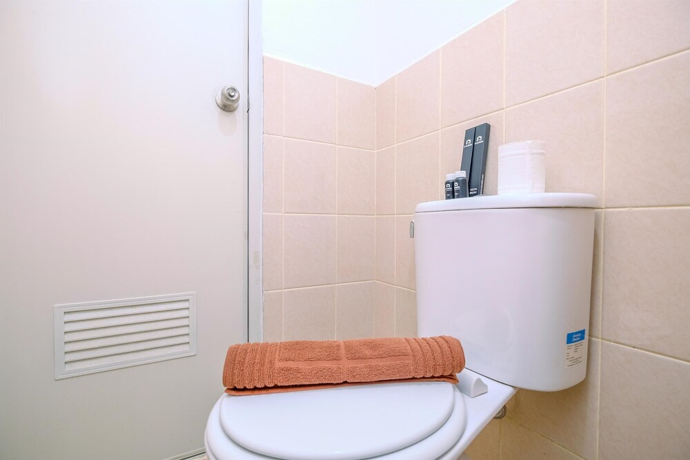 Well Designed and Comfy Studio at Podomoro Golf View Apartment