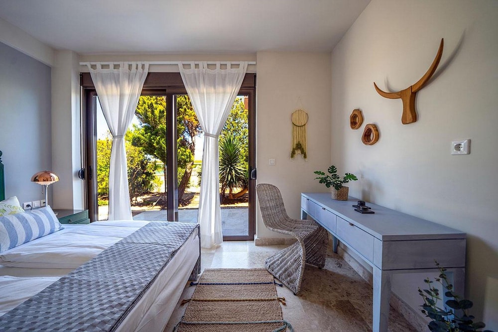 Tersanas Villas