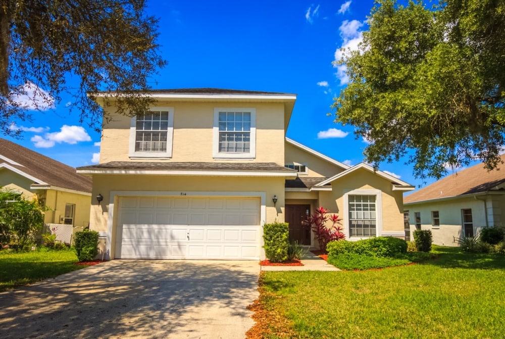 Pinewood Country Estates 714 - Image 1