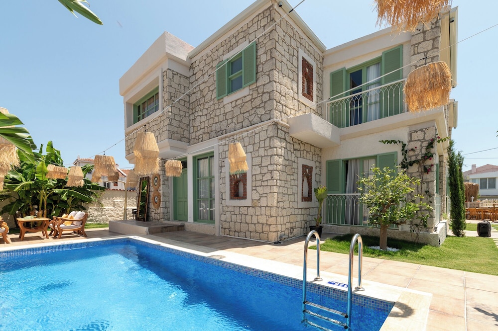 Cerenity Alaçatı