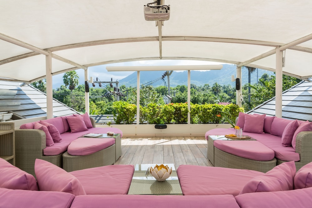 Beachside villa Mojito