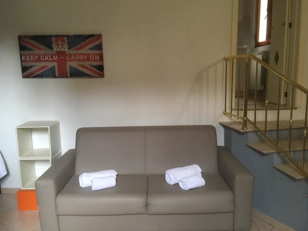 Sapienza Time en Siena — hotel room
