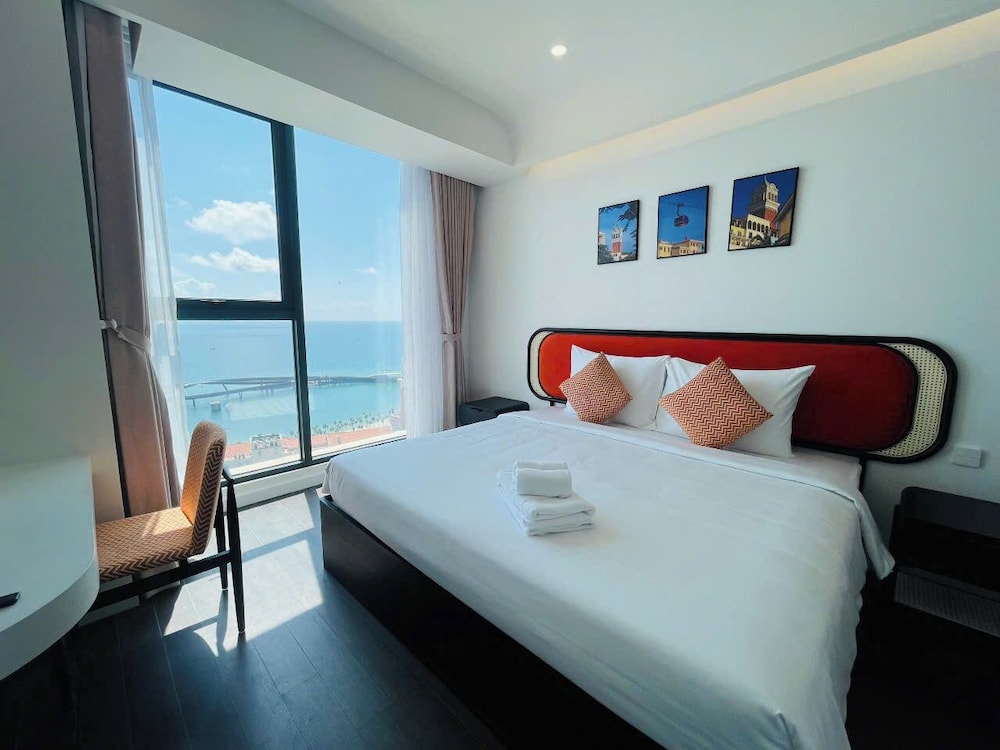 SenSea Hillside APT - Sunset Town PQ