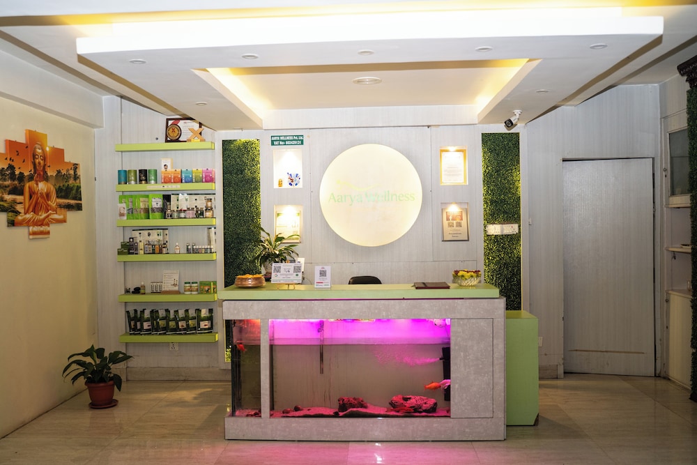 Aarya Wellness & Hostel