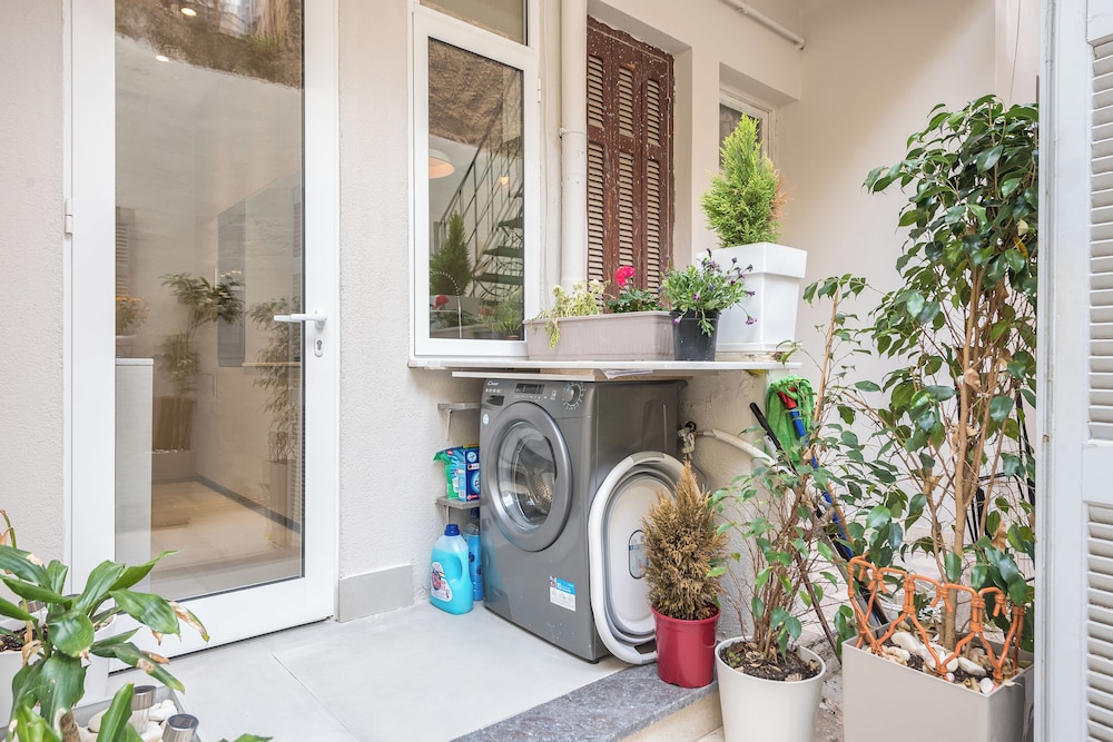 Stunning Design 1BR Secret Garden