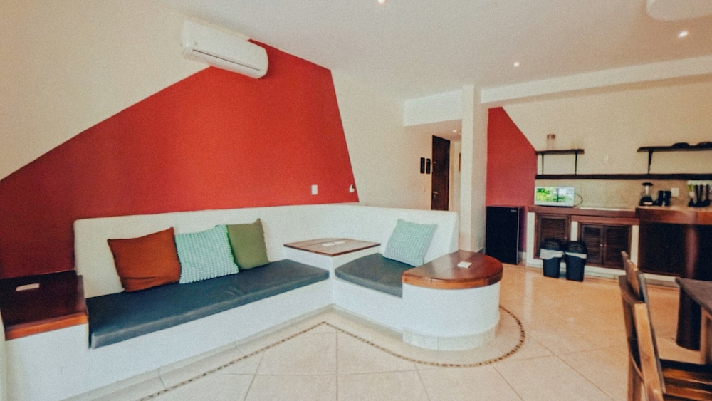 Viajero Bacalar Hostel