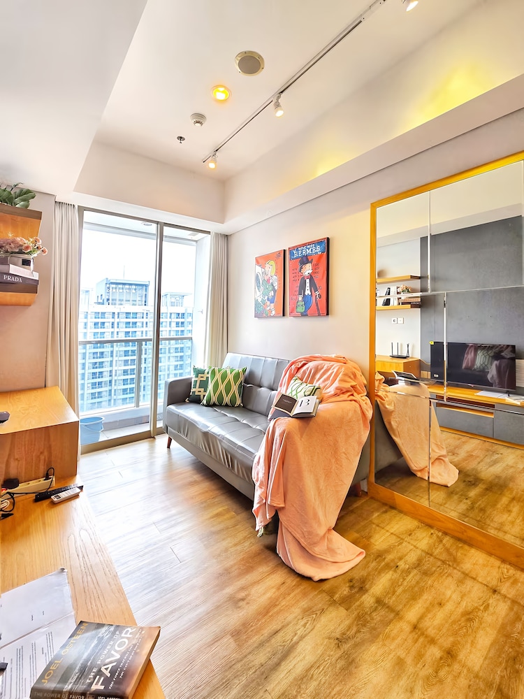 Staysanliving - Taman Anggrek Residence