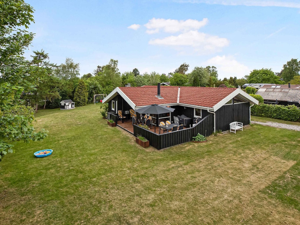 5 Star Holiday Home in Graested