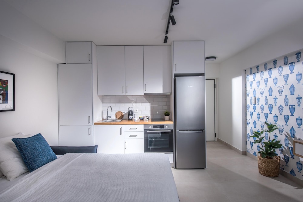 Athinais Apartments