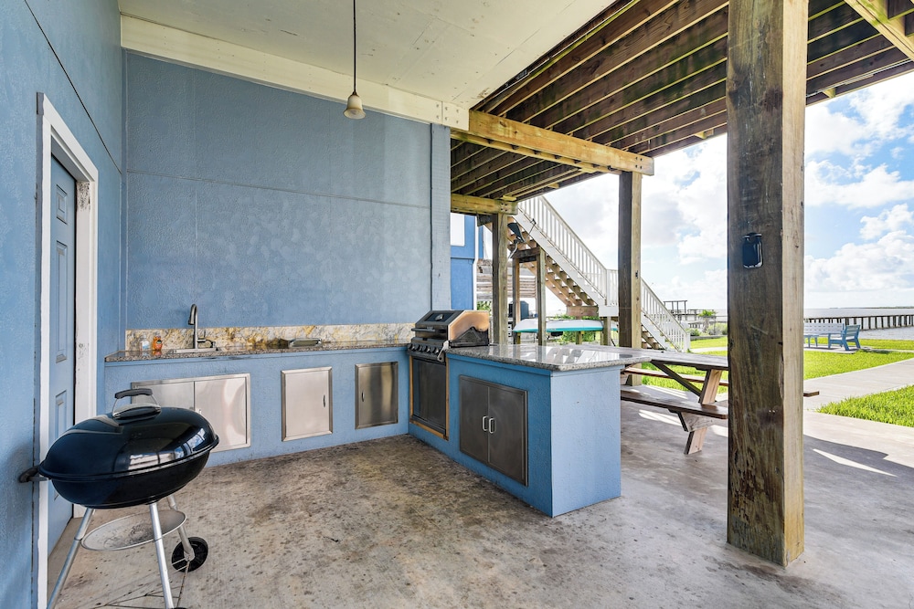 On Galveston Bay: Spacious Home w/ Pier & Grills! view 5