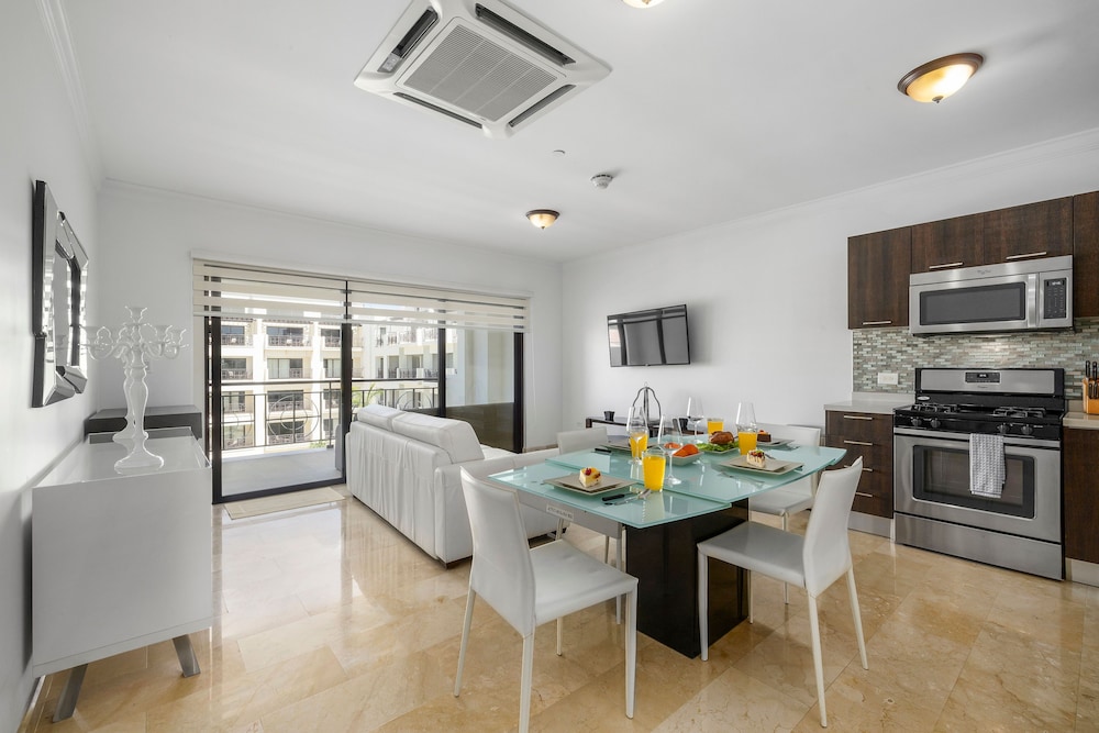 Palm Aruba Condos