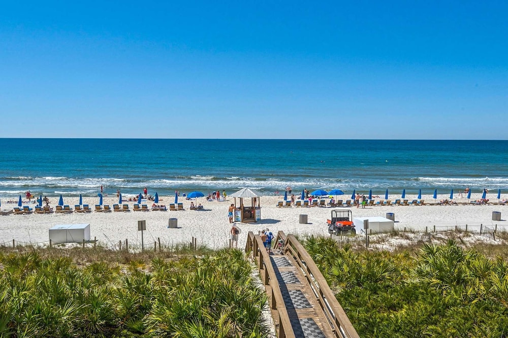 Emerald Beach Resort by iTrip Panama City Beach