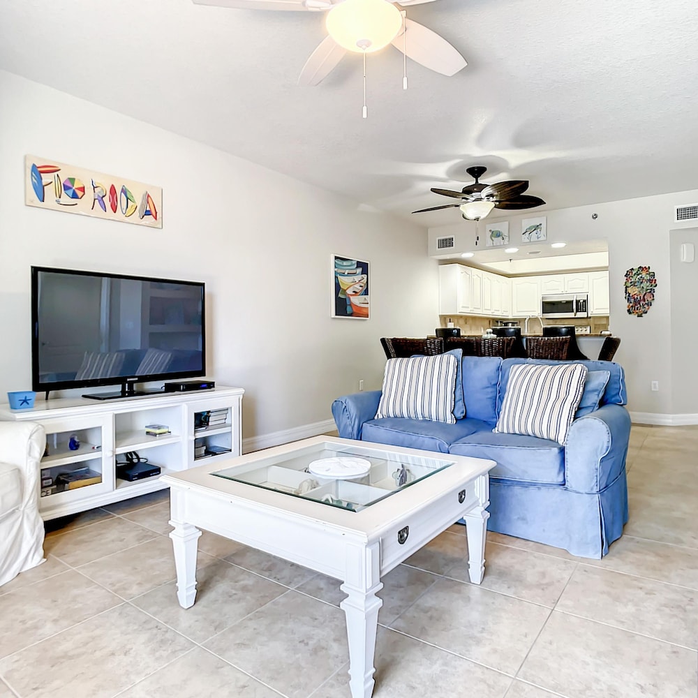 Set Sail in This Beautiful Coastal Themed 3 2 Condo With Gorgeous Ocean Views Ow13-305 view 5