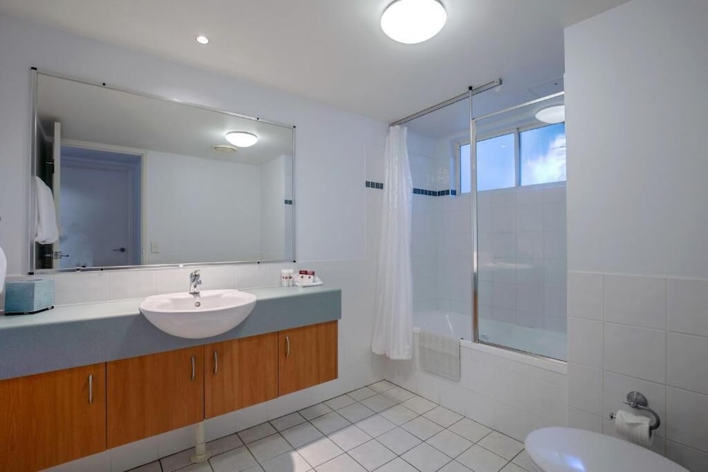 Coolangatta Vacations - Club Wyndham Kirra Beach, Trademark Collection by Wyndham - Property Image 7