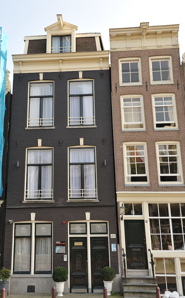 Hotel Tourist Inn