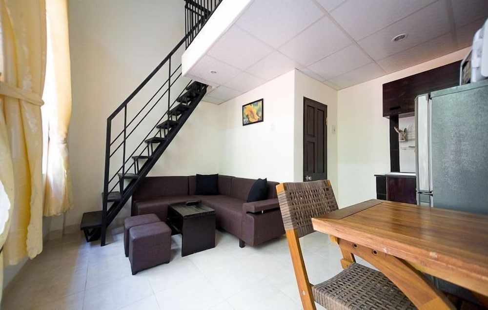 Nha Trang Studio Apartments view 4
