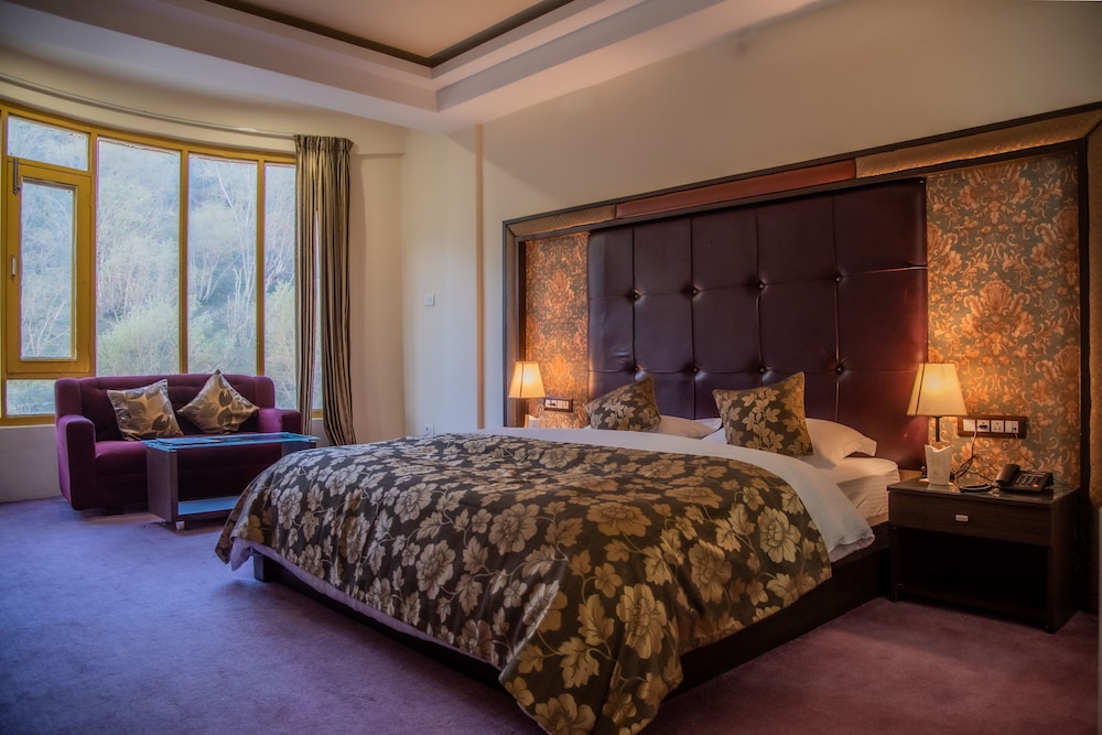 Hotel D' Meadows Ladakh