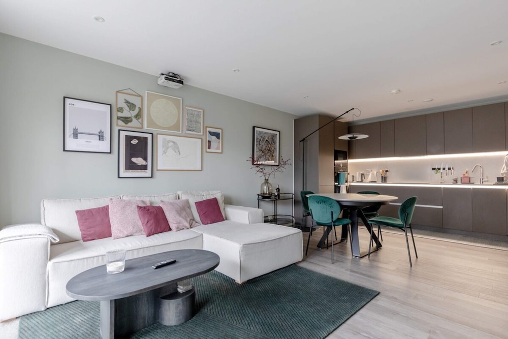 Elegant & Serene 2BD Flat W/roof Terrace Hoxton!