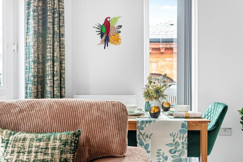 Luxury Leicester Apartment Retreat