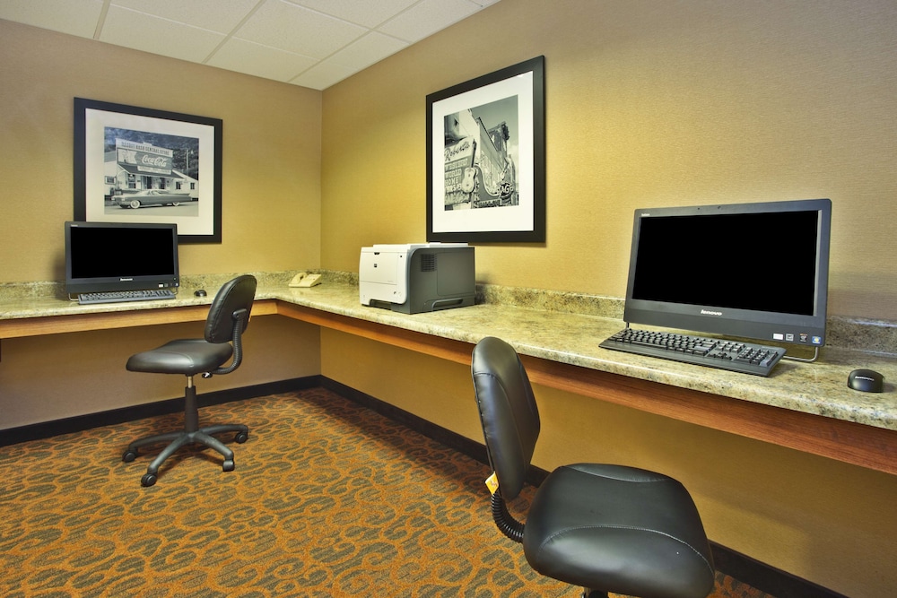 Anderson Vacations - Hampton Inn Anderson - Property Image 7