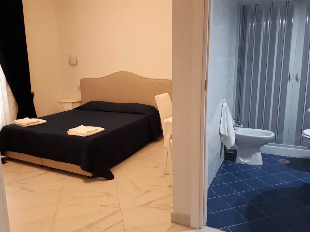Colosseo Rooms Imperial Rome