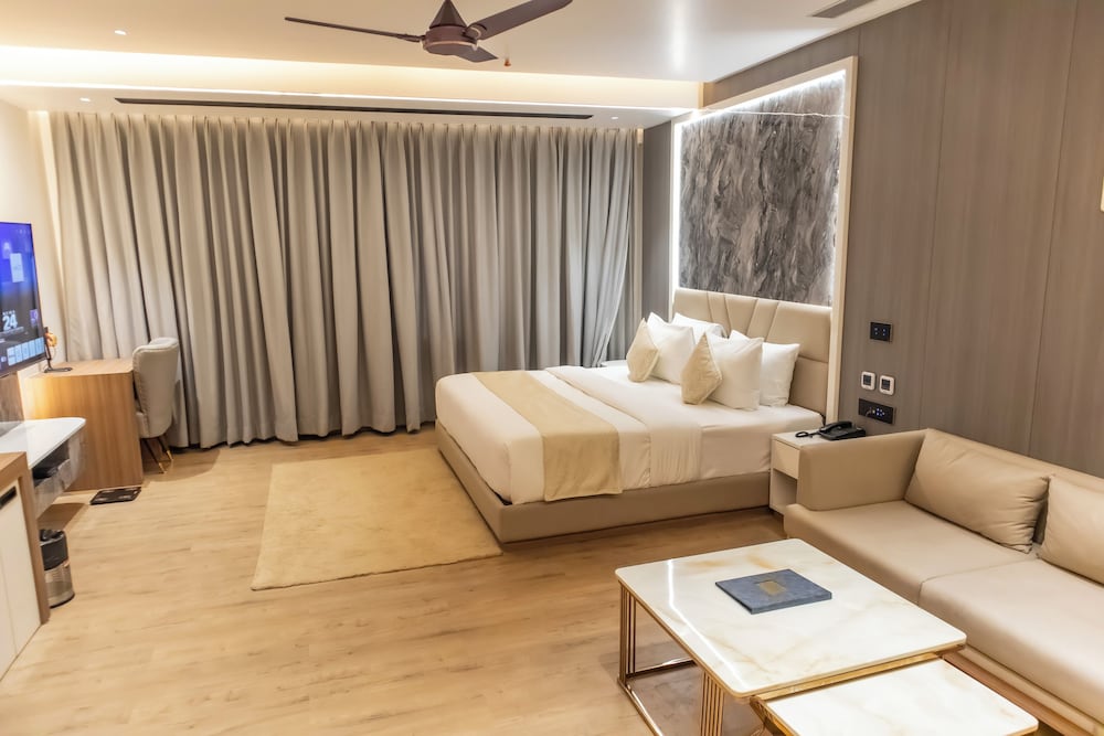 Narang Hotel