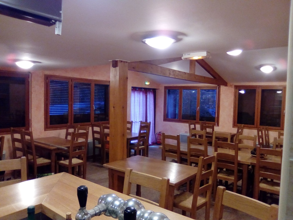 Auberge Du Pays De Sault view 4
