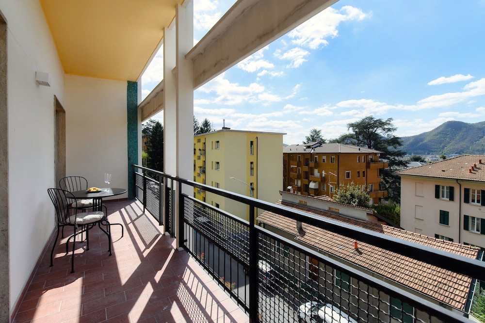 Como Hills