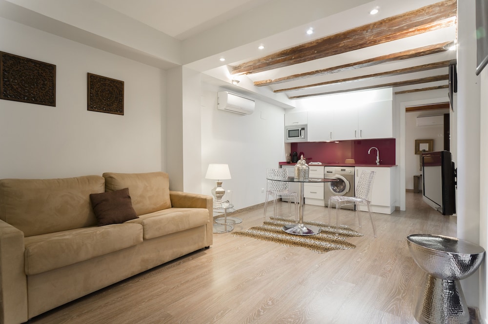 Richmond Apartments by Hoom photo 4