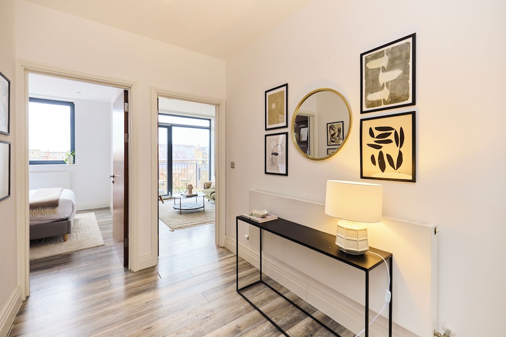 Manor Park One-Bed Escape