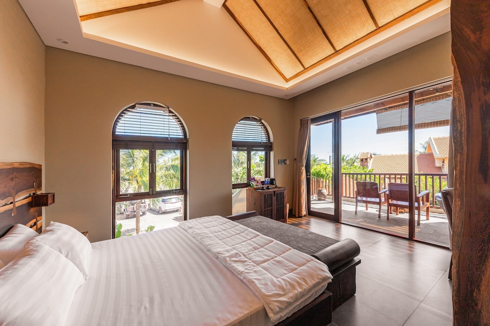 Sun Village Beach Resort