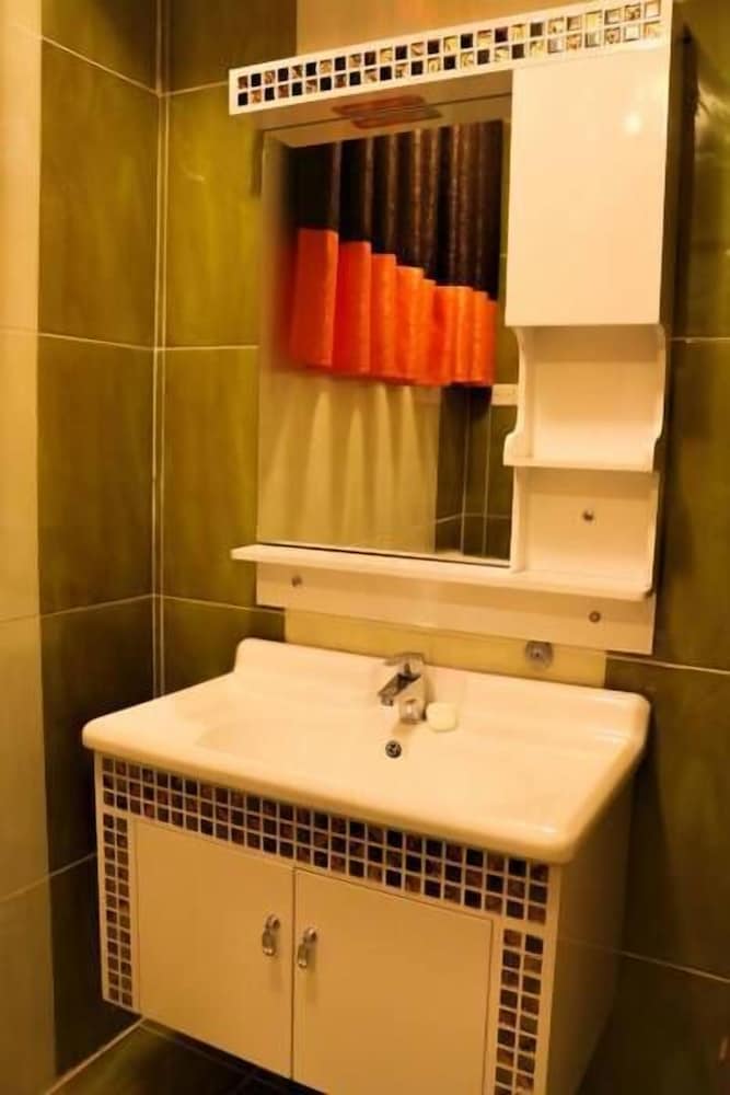 Aqaba Vacations - Al-Riyati For Hotel Apartments - Property Image 11