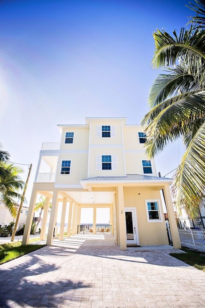 White Sugar Sands view 4