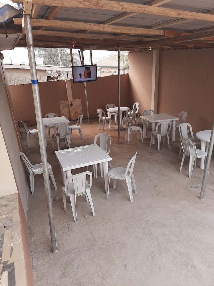 Ribbos Bar and Guest house view 5