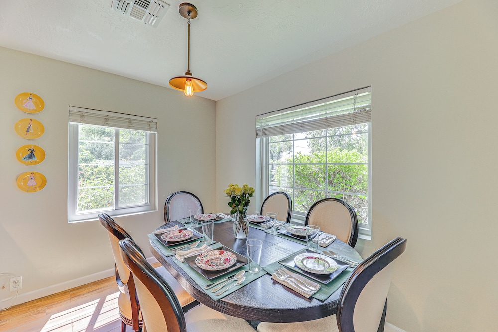 Large Yard & Patio: Historic District Home in Mesa