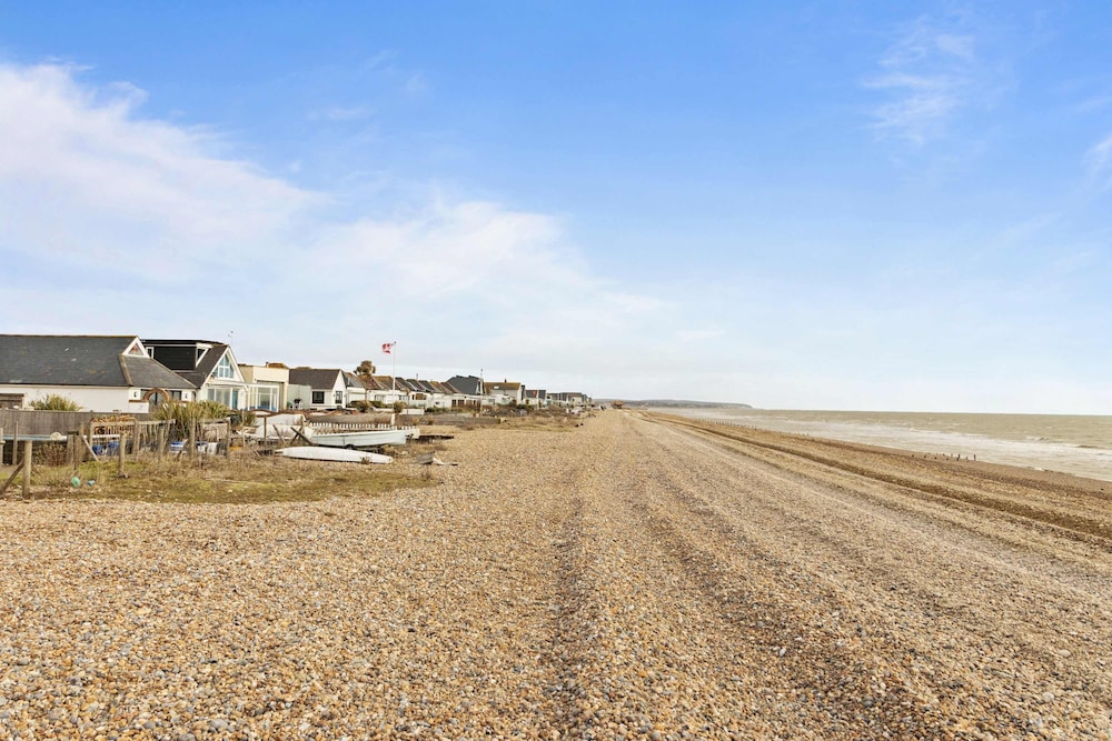 Splash-pevensey Bay in Pevensey Bay