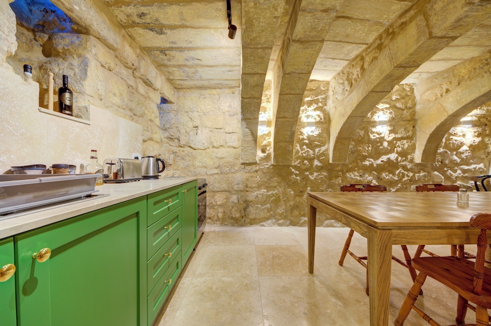 Ta' Karmenu - A Medieval Maltese Gem 800-year-old House Near Mdina, Rabat