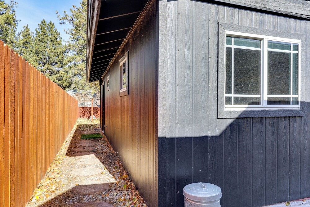 Fish, Hike & Explore: Cabin w/ Yard in Big Bear