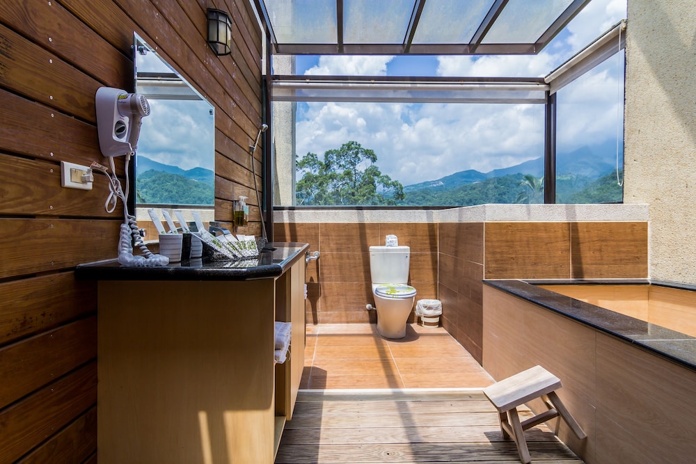 Lovers Hot Spring B&B