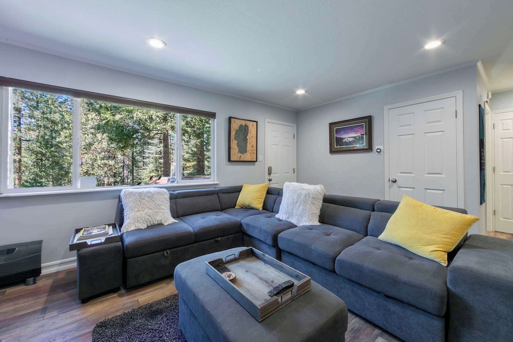 Private Woods - Heavenly California Lodge
