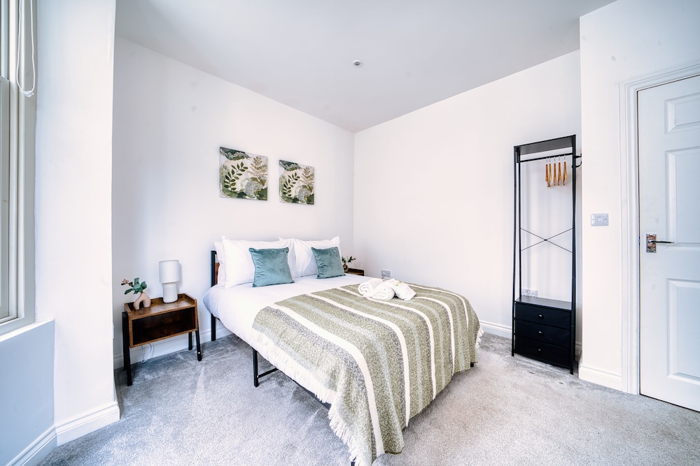 Stunning 2 Bed City Centre & Bute Park