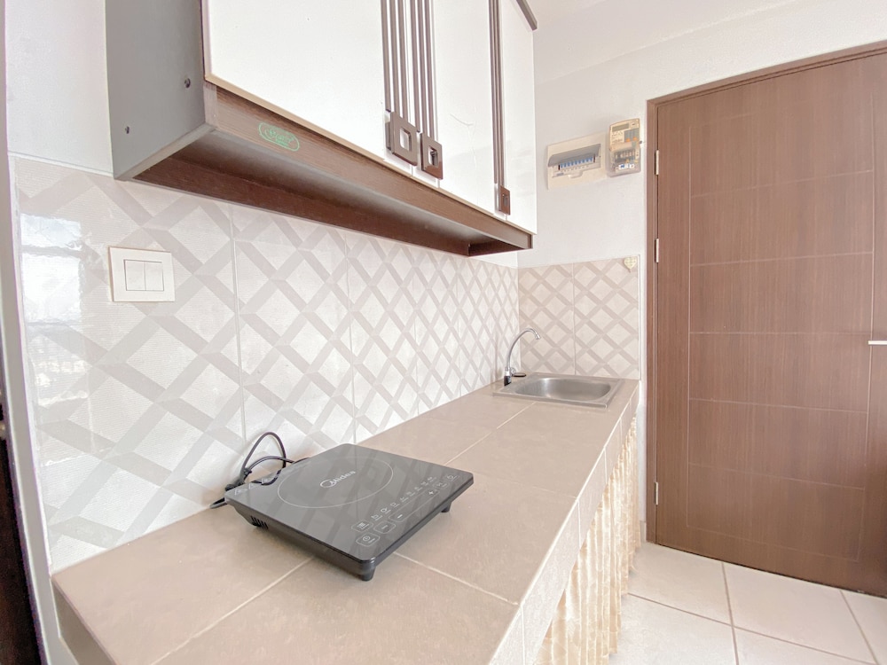 The Elevated Abode 2Br At Mekarwangi Square Cibaduyut Apartment