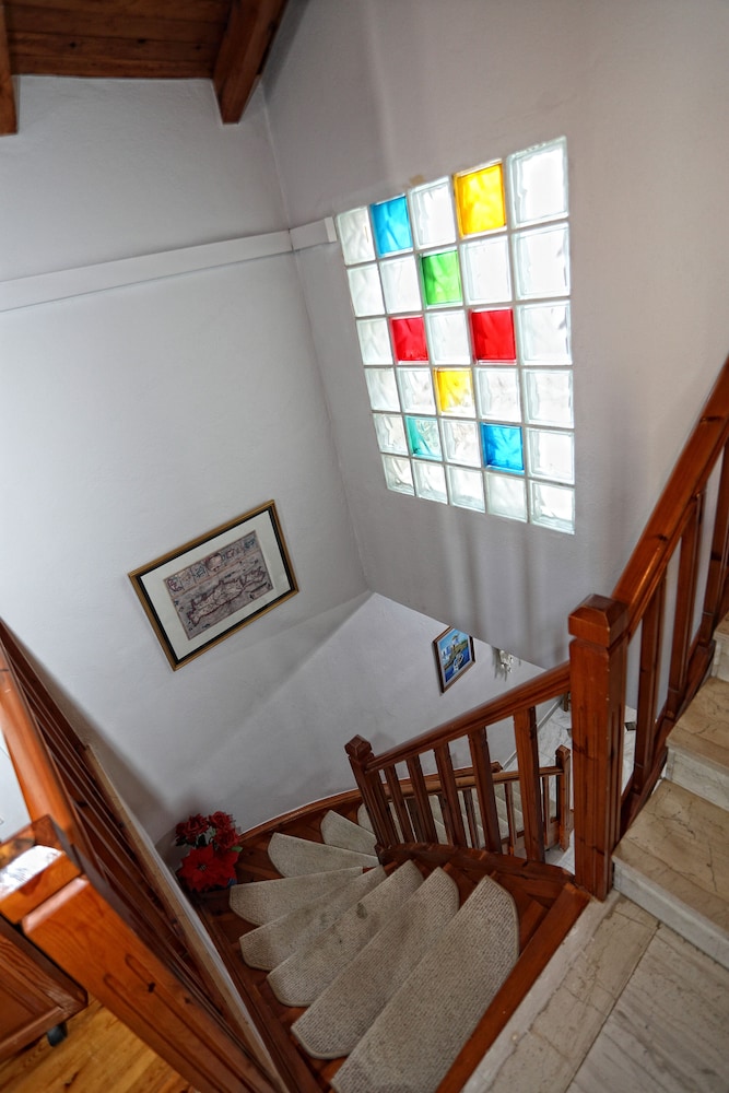 Photo 44