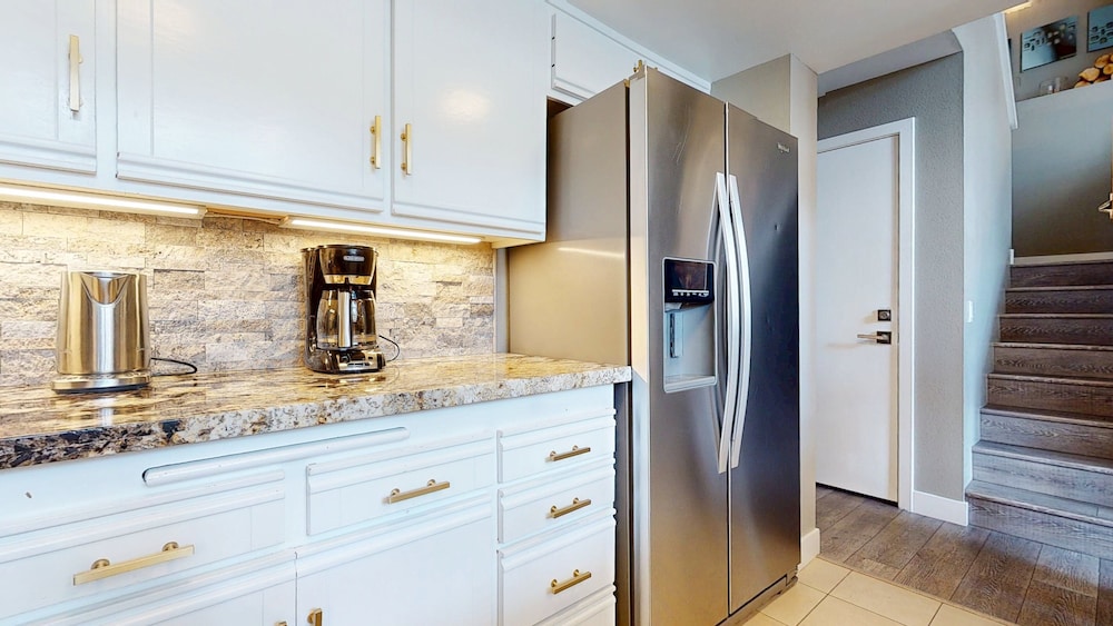 Snowcreek V #888 3 Bedroom Condo