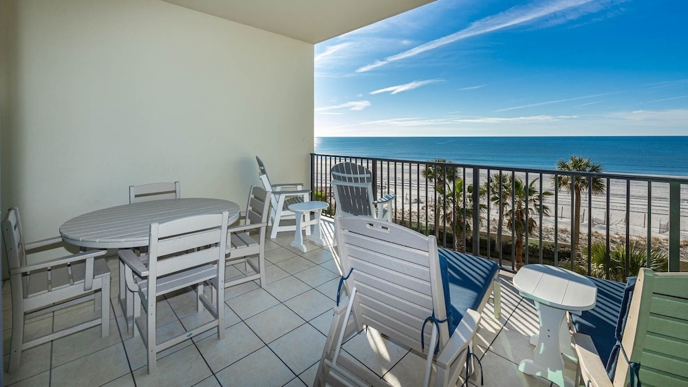 Phoenix West 308 3 Bedroom Condo